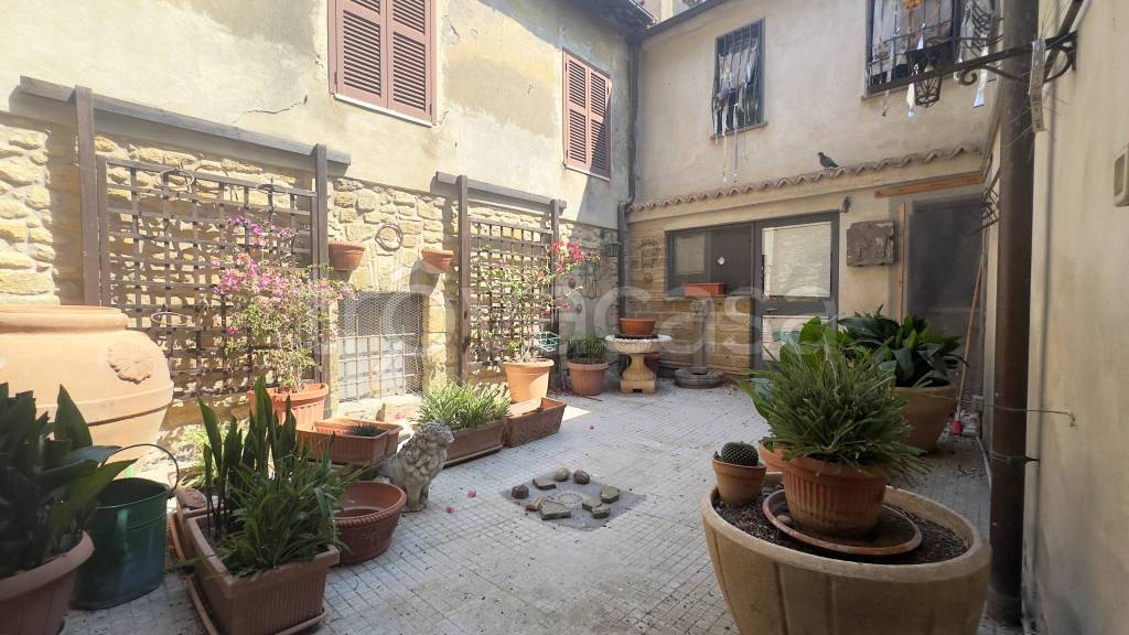 casa indipendente in vendita a Tarquinia
