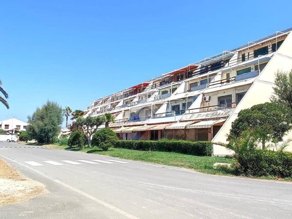 appartamento in vendita a Tarquinia in zona Marina Velca