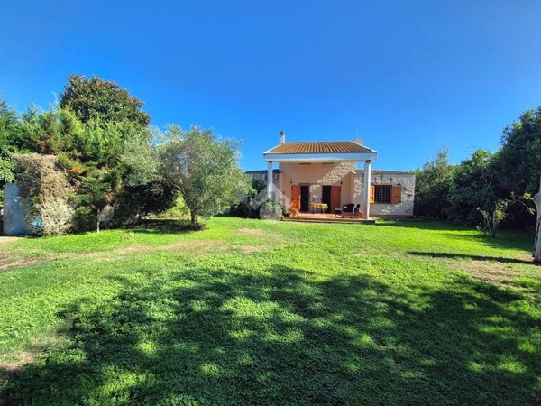 casa indipendente in vendita a Tarquinia in zona Marina Velca