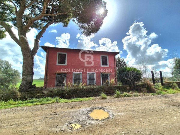 casa indipendente in vendita a Tarquinia