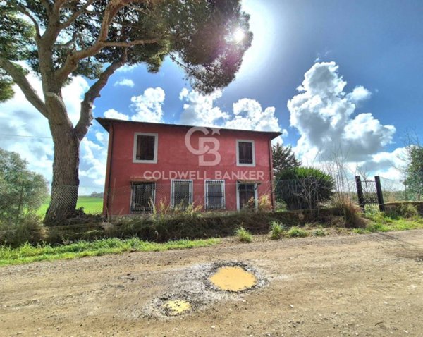 casa indipendente in vendita a Tarquinia