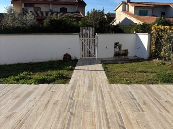 casa indipendente in vendita a Tarquinia in zona Marina Velca