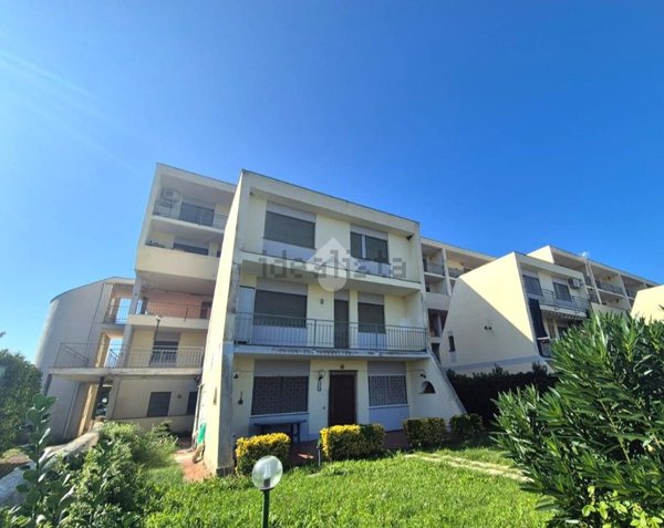 appartamento in vendita a Tarquinia in zona Marina Velca