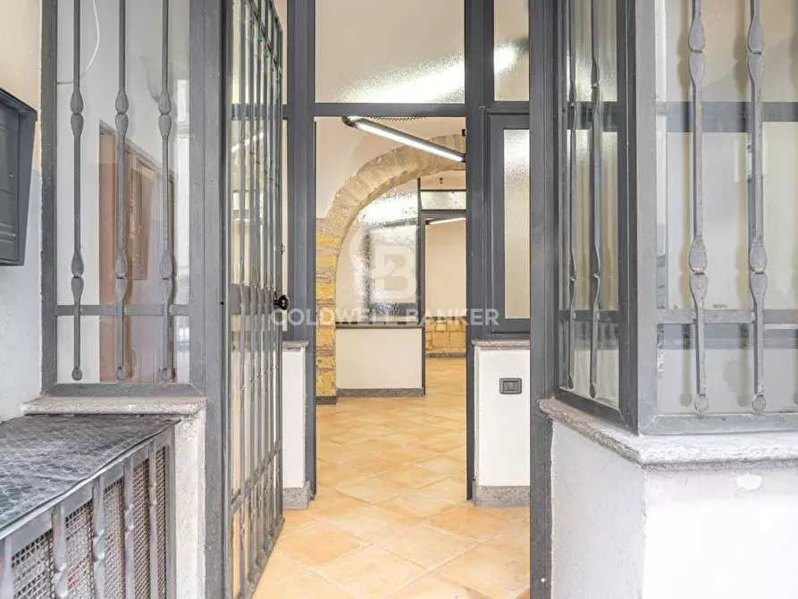 locale commerciale in vendita a Tarquinia