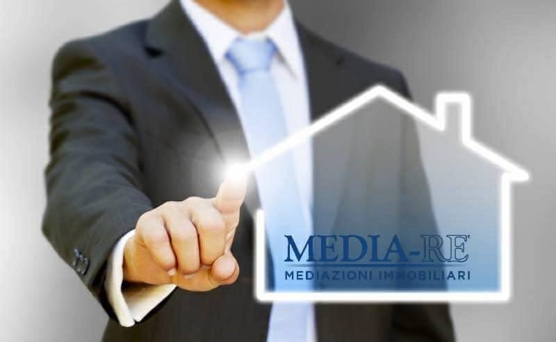 casa indipendente in vendita a Tarquinia