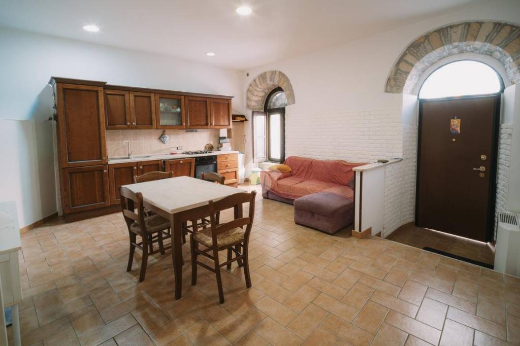 appartamento in vendita a Tarquinia