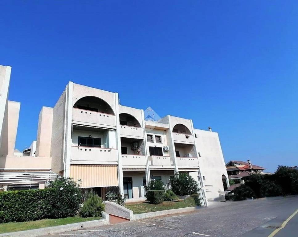 appartamento in vendita a Tarquinia in zona Marina Velca