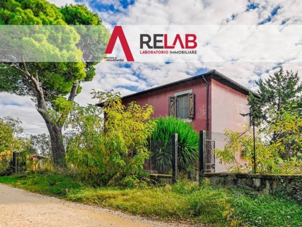 casa indipendente in vendita a Tarquinia