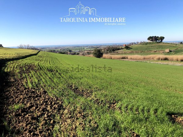 casa indipendente in vendita a Tarquinia