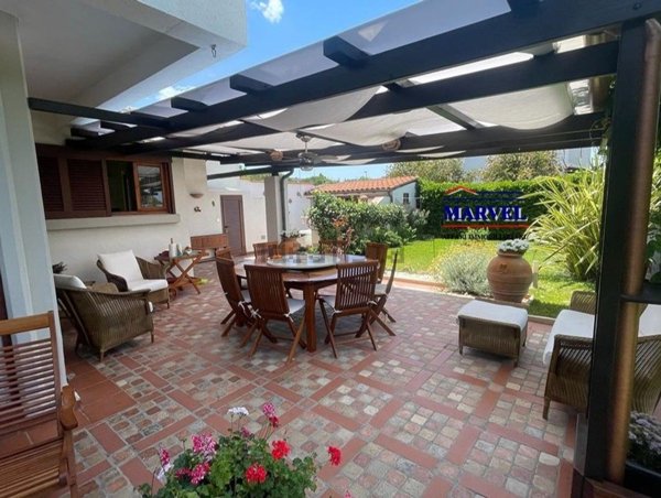 casa indipendente in vendita a Tarquinia