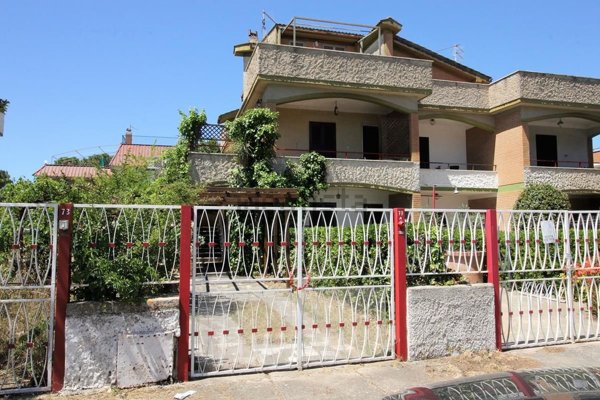 casa indipendente in vendita a Tarquinia
