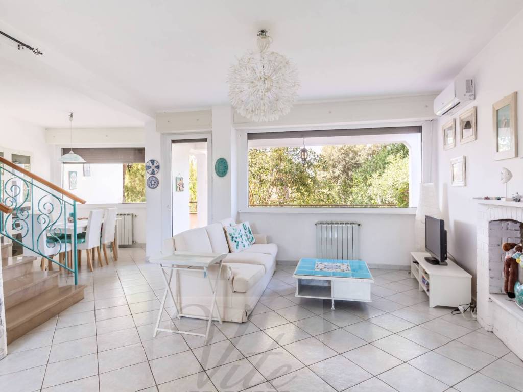 casa indipendente in vendita a Tarquinia in zona Marina Velca