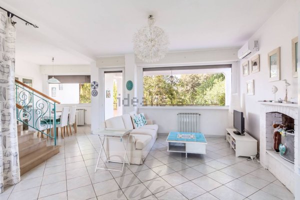 casa indipendente in vendita a Tarquinia in zona Marina Velca