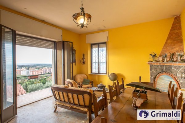 casa indipendente in vendita a Tarquinia