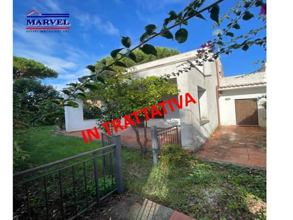 casa indipendente in vendita a Tarquinia in zona Marina Velca