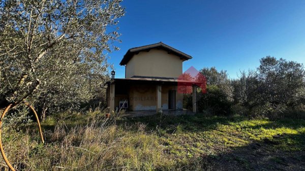 casa indipendente in vendita a Tarquinia