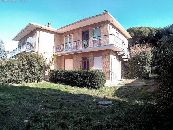 casa indipendente in vendita a Tarquinia