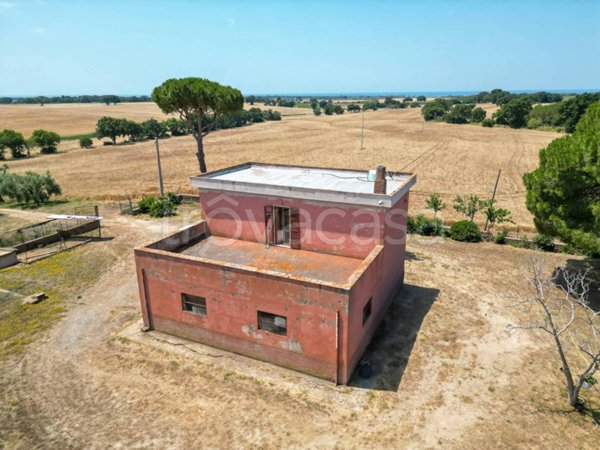 casale in vendita a Tarquinia