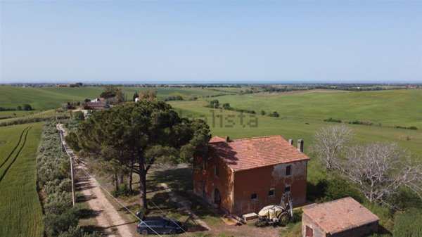 casale in vendita a Tarquinia