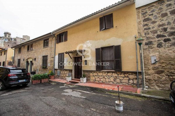 casa indipendente in vendita a Tarquinia