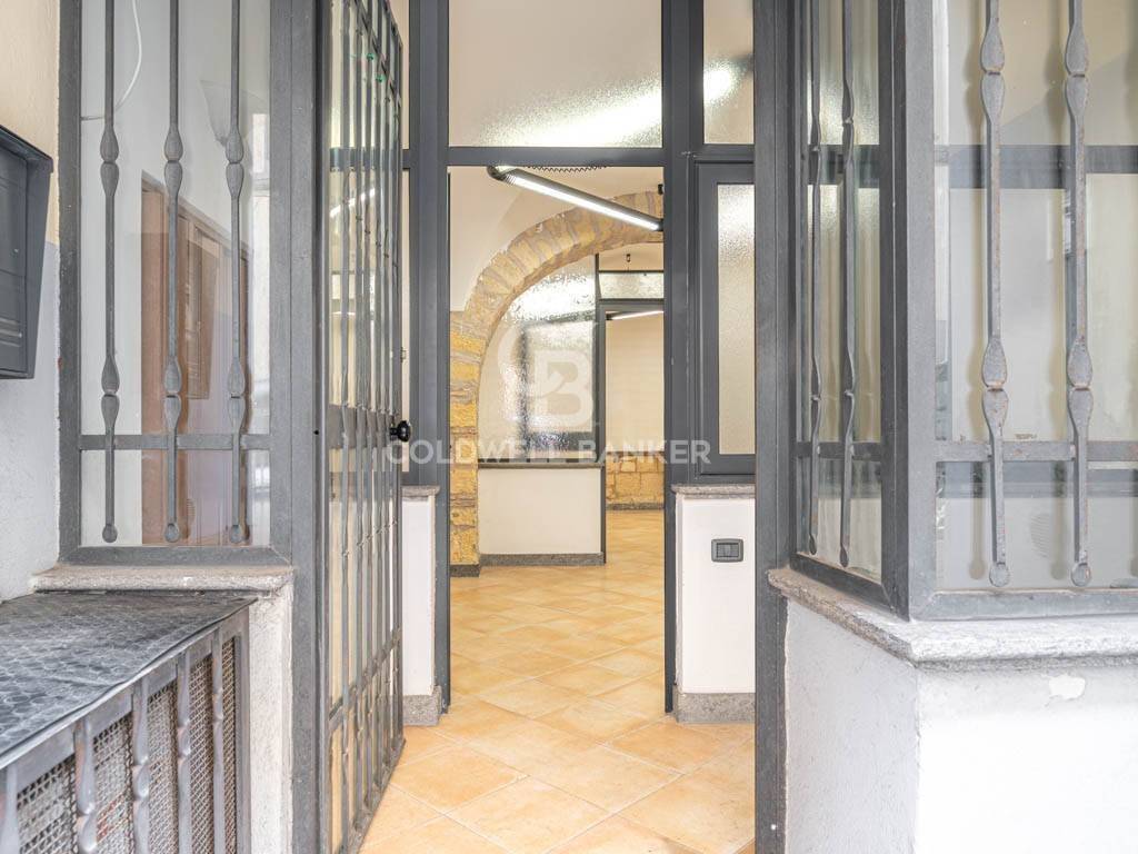 negozio in vendita a Tarquinia