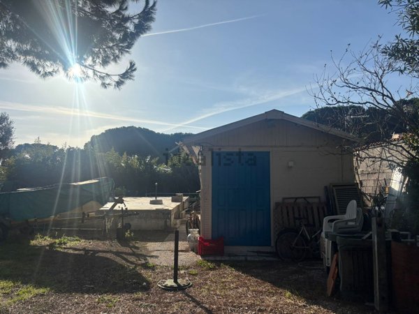 casa indipendente in vendita a Tarquinia