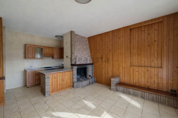 appartamento in vendita a Tarquinia