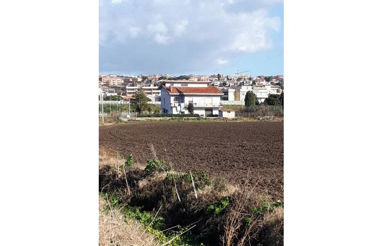 casa indipendente in vendita a Tarquinia