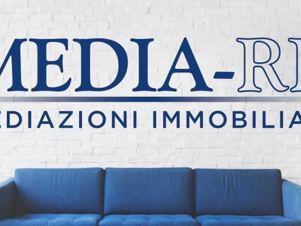 locale commerciale in vendita a Tarquinia