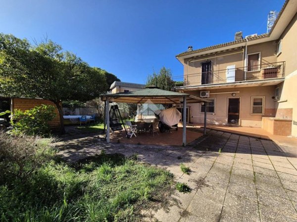 appartamento in vendita a Tarquinia