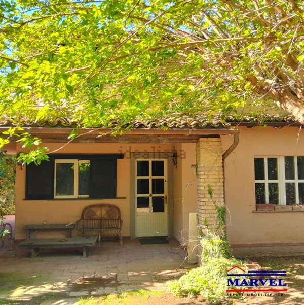 casa indipendente in vendita a Tarquinia in zona Marina Velca