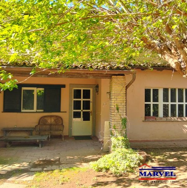 casa indipendente in vendita a Tarquinia in zona Marina Velca