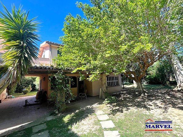 casa indipendente in vendita a Tarquinia in zona Marina Velca