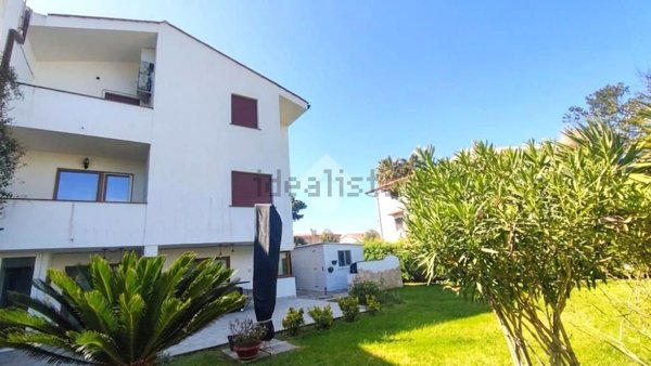 appartamento in vendita a Tarquinia in zona Marina Velca