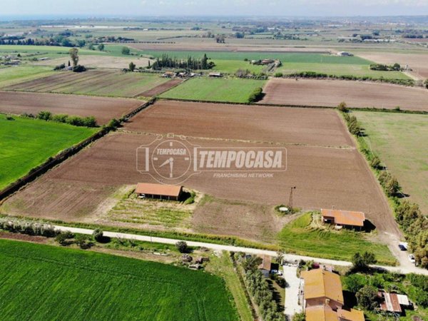 casa indipendente in vendita a Tarquinia in zona Marina Velca