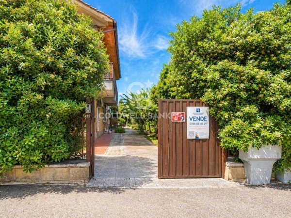 casa indipendente in vendita a Tarquinia