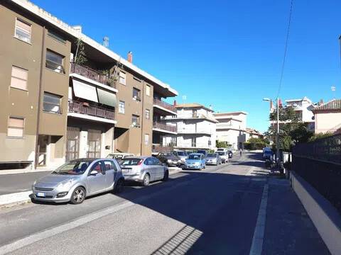 negozio in vendita a Tarquinia