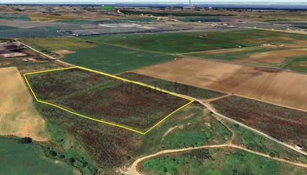 terreno industriale in vendita a Tarquinia