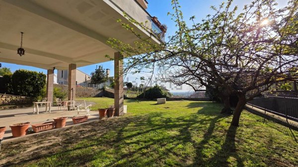 casa indipendente in vendita a Tarquinia