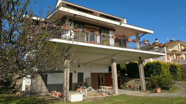 casa indipendente in vendita a Tarquinia