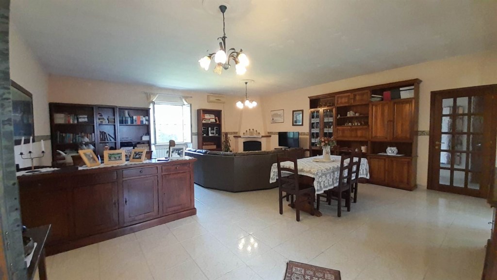 casa indipendente in vendita a Tarquinia in zona Marina Velca