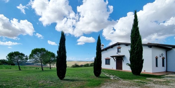 casa indipendente in vendita a Tarquinia