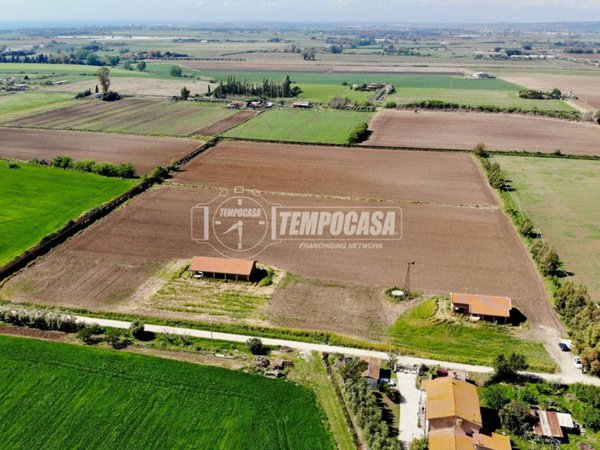 casa indipendente in vendita a Tarquinia in zona Marina Velca