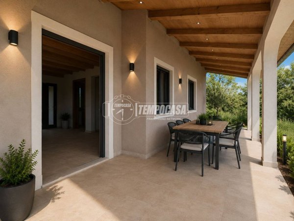 casa indipendente in vendita a Tarquinia