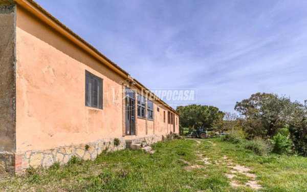 casa indipendente in vendita a Tarquinia in zona Marina Velca