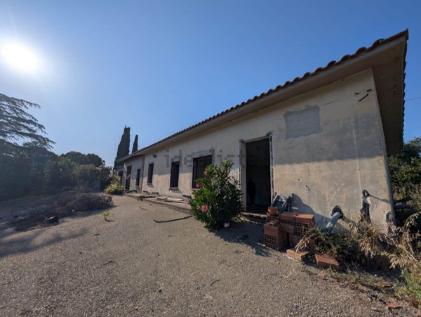 casa indipendente in vendita a Tarquinia in zona Marina Velca