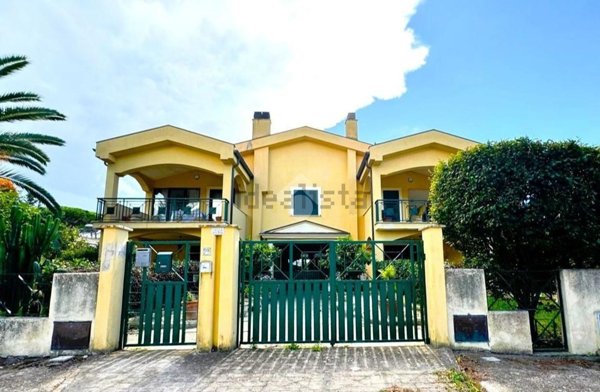 appartamento in vendita a Tarquinia in zona Marina Velca