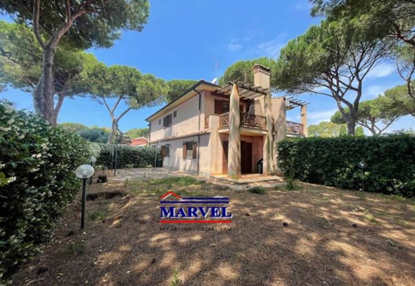 casa indipendente in vendita a Tarquinia in zona Marina Velca