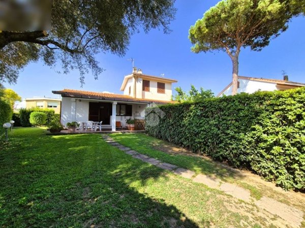 casa indipendente in vendita a Tarquinia