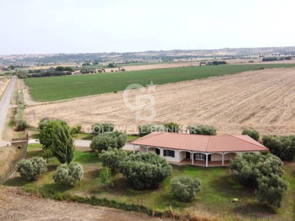 casa indipendente in vendita a Tarquinia